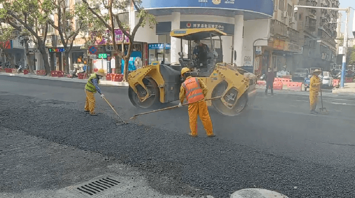 惠州市博罗县沥青道路摊铺施工